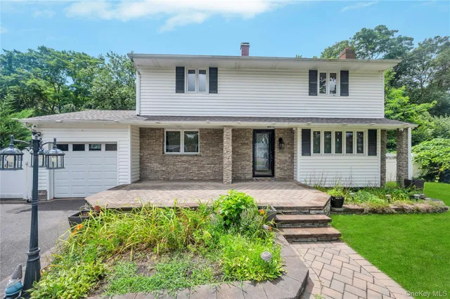 $720,000 | 8 Brenner Road, Coram, NY 11727