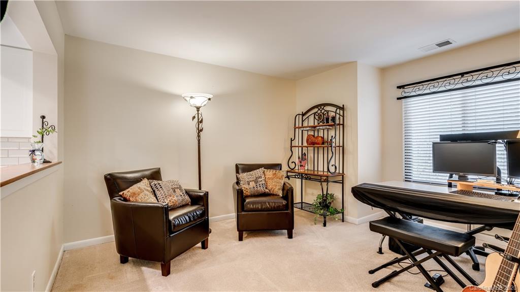 105 Ridgeport Road Lake Wylie, SC 29710 - Photo 13 of 40 Gallery Image 13
