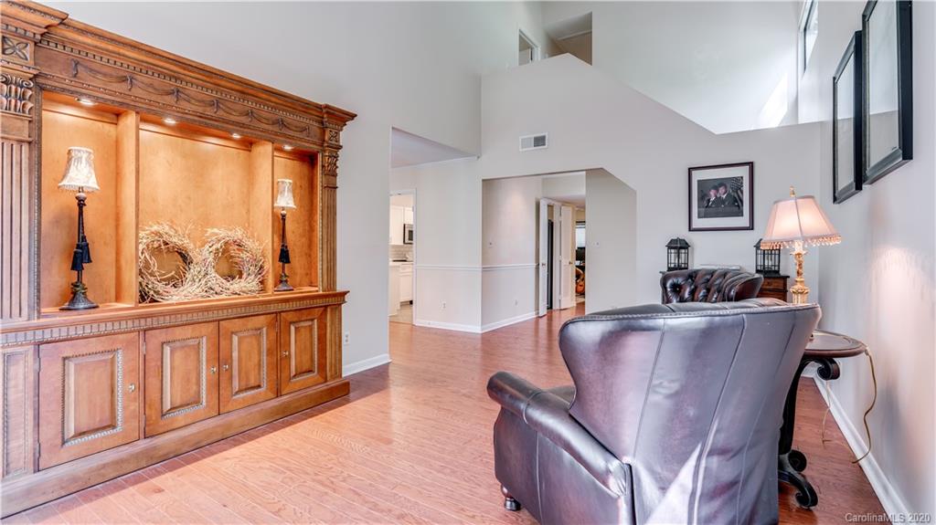 105 Ridgeport Road Lake Wylie, SC 29710 - Photo 24 of 40 Gallery Image 24