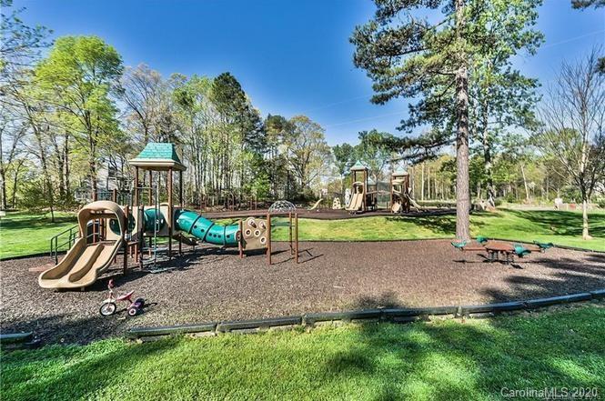 105 Ridgeport Road Lake Wylie, SC 29710 - Photo 35 of 40 Gallery Image 35
