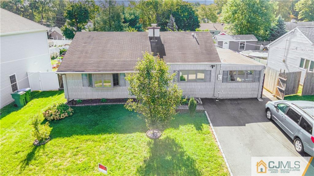 18 Windsor Road Edison, NJ 08817 - Photo 1 of 25
