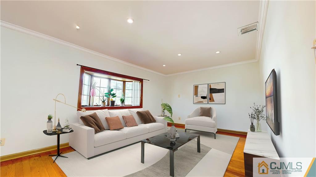 18 Windsor Road Edison, NJ 08817 - Photo 16 of 25