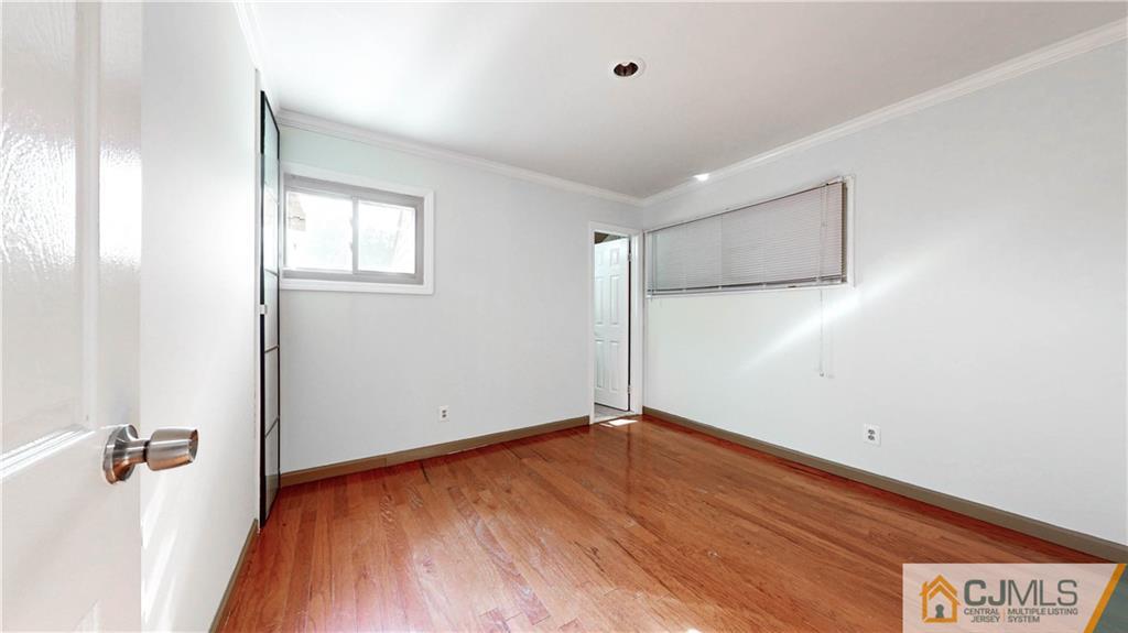 18 Windsor Road Edison, NJ 08817 - Photo 22 of 25