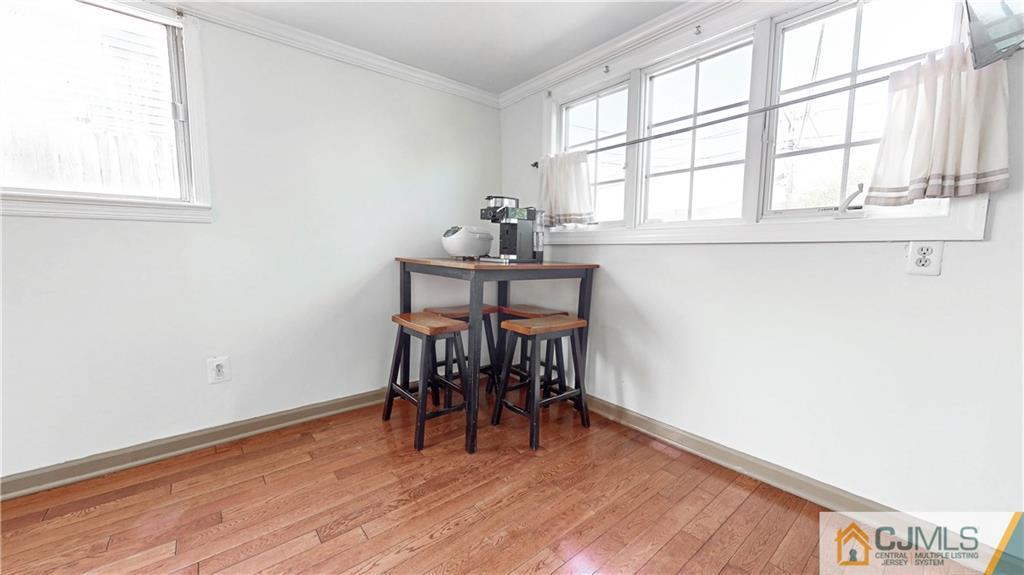 18 Windsor Road Edison, NJ 08817 - Photo 8 of 25