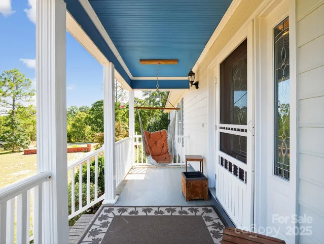 a view of outdoor space