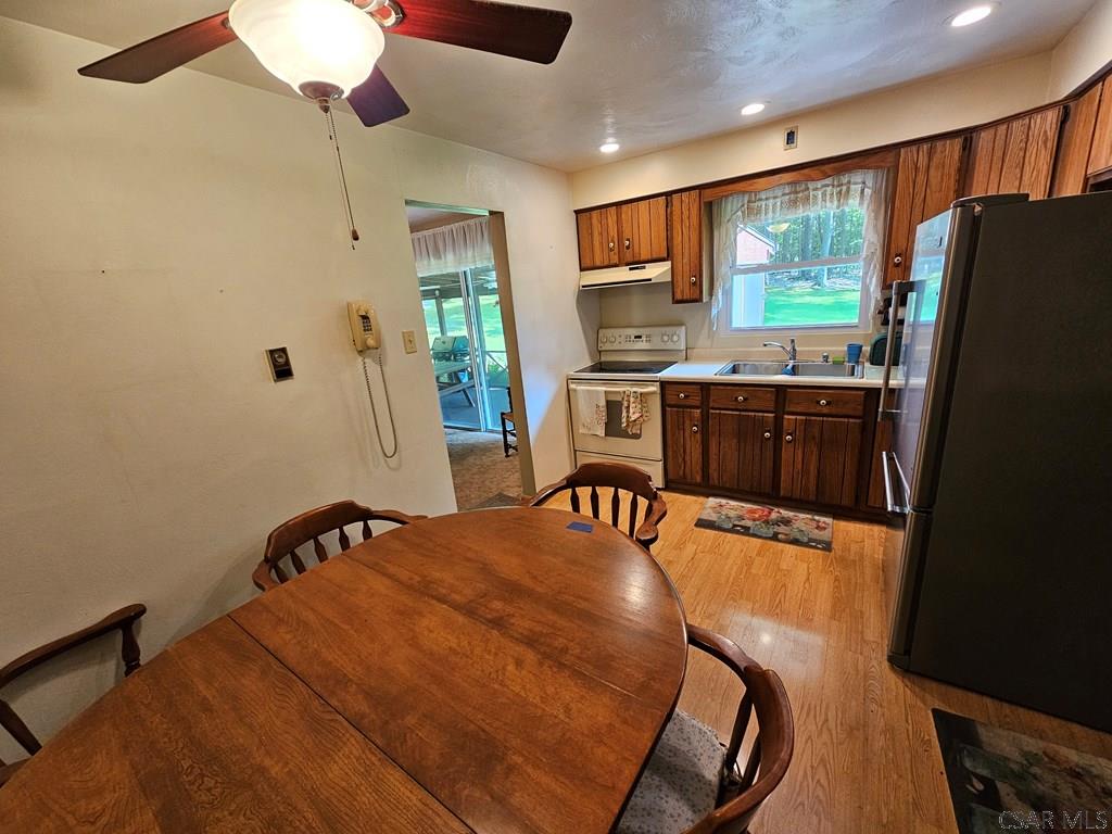 1827 Saylor School Road Boswell, PA 15531 - Photo 16 of 64