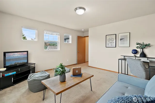 $515,000 | 1208 Sigafoos Avenue Northwest, Orting, WA 98360