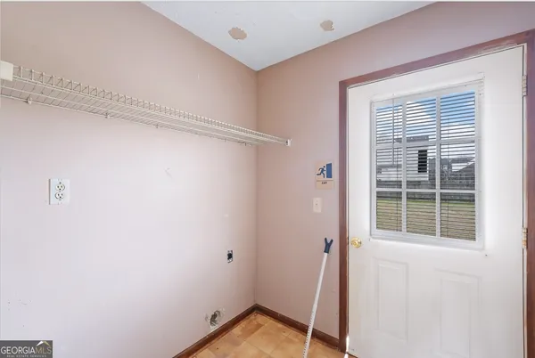 $1,350 | 124 Evergreen Trail Southeast, Unit C, Cartersville, GA 30121