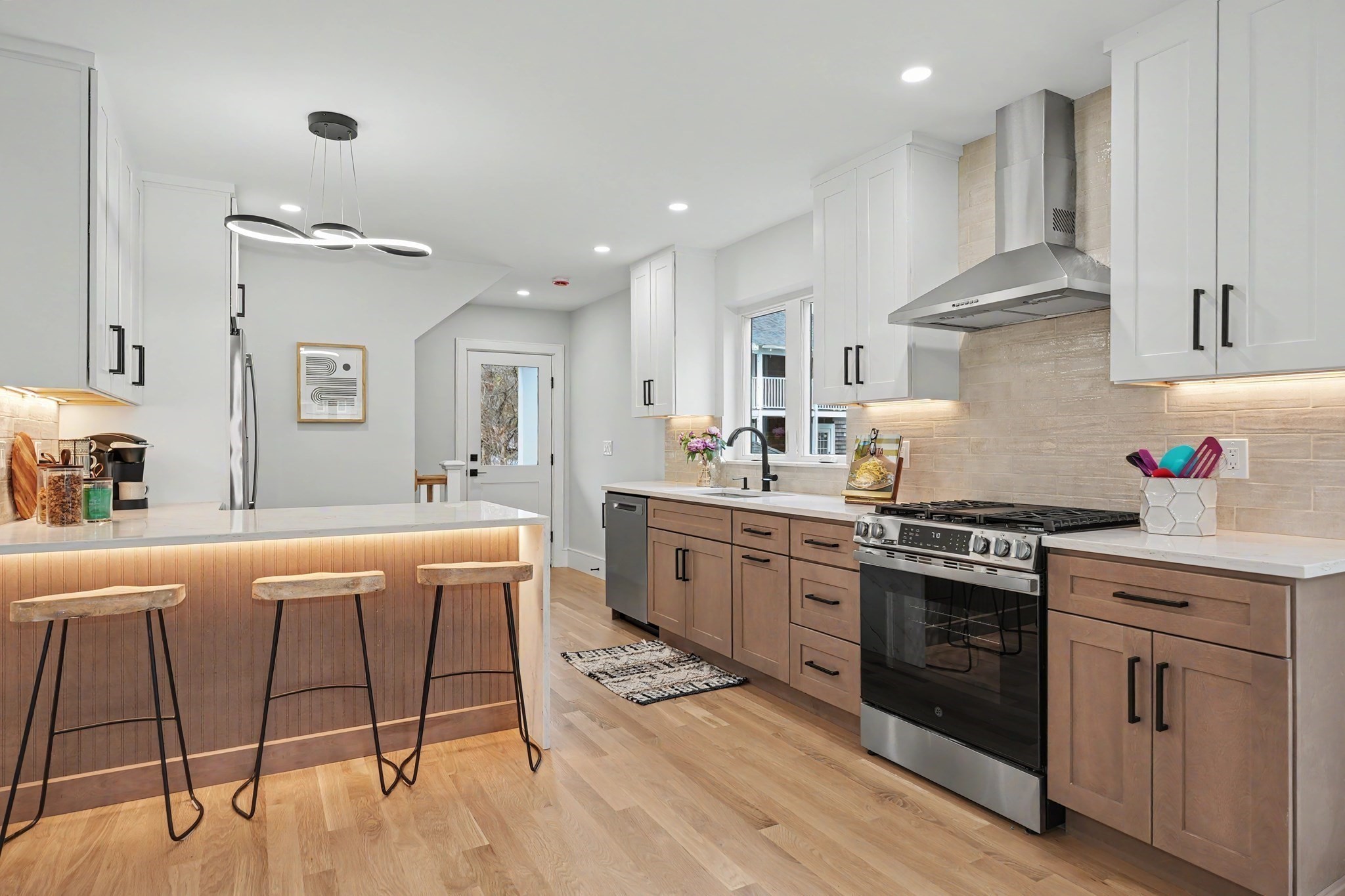 17-19 Drew Road, Unit 1 Belmont, MA 02478 - Photo 11 of 31 Gallery Image 11