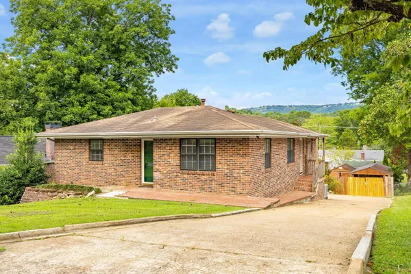 $2,300 | 3699 Tacoma Avenue, Chattanooga, TN 37415