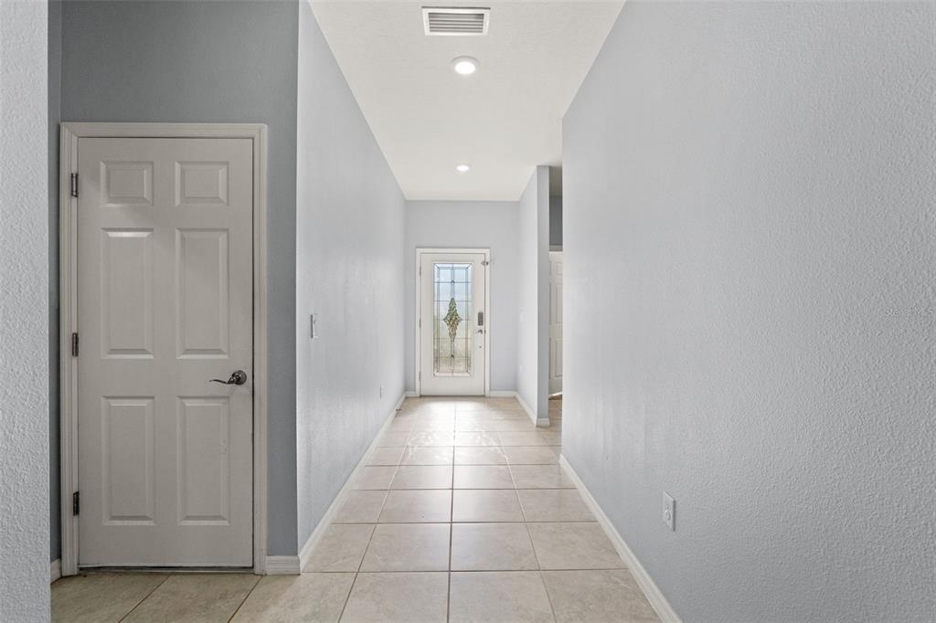 12653 Palapa Loop Spring Hill, FL 34610 - Photo 16 of 50 a view of a hallway