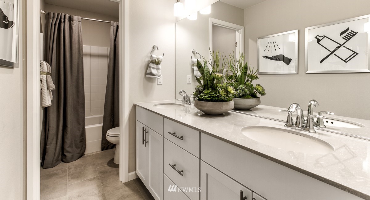 29 183rd Street Southwest, Unit 101 Bothell, WA 98012 - Photo 15 of 19