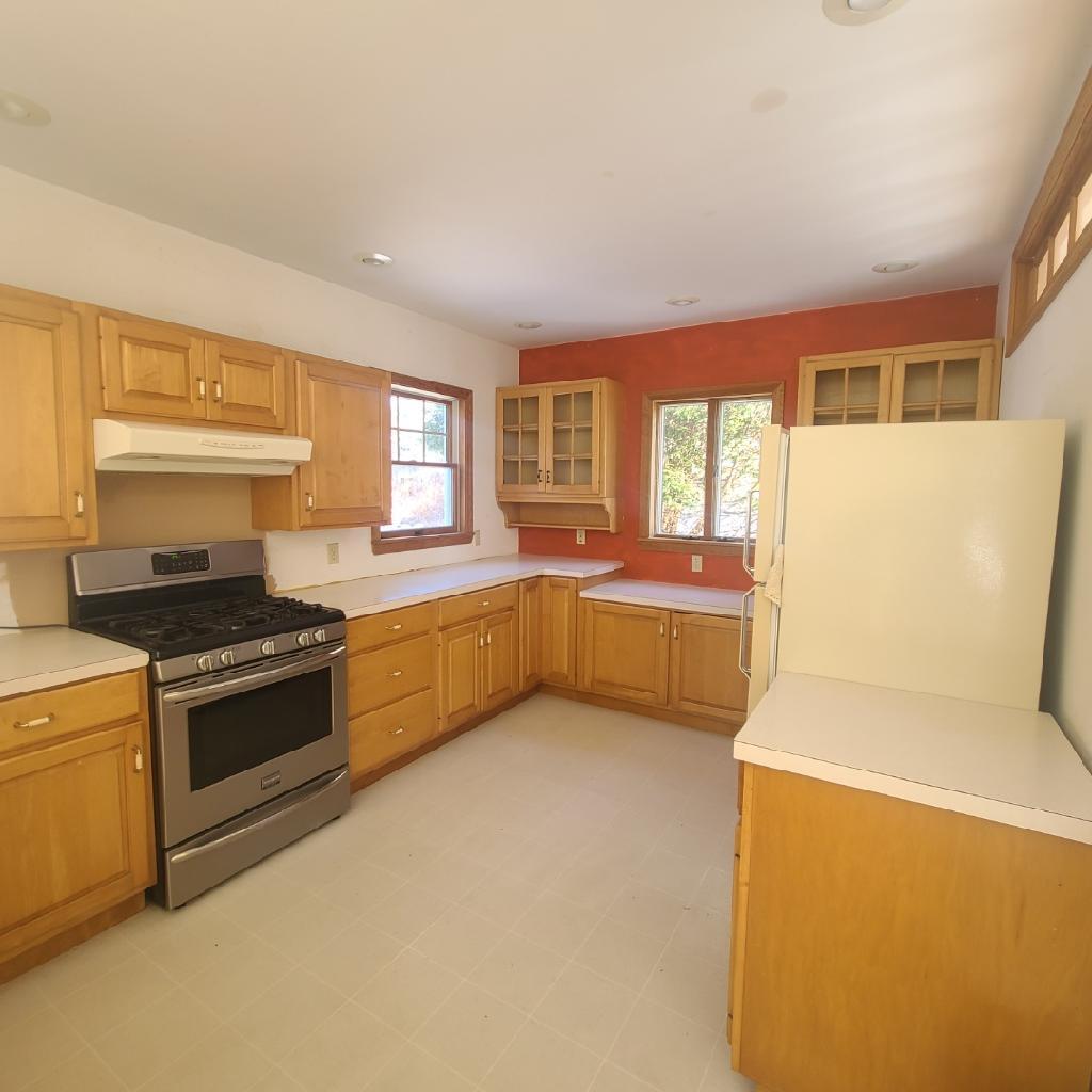 92 Oyster River Road Thomaston, ME 04861 - Photo 6 of 21 B30231D6-A688-4DEA-81D1-AD4AFCBE2B9D