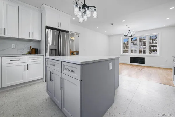 $2,790,000 | 32-35 164th Street | Murray Hill - Flushing