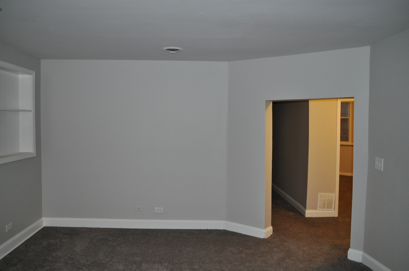 6607 South Marquette Road Chicago, IL 60637 - Photo 4 of 21