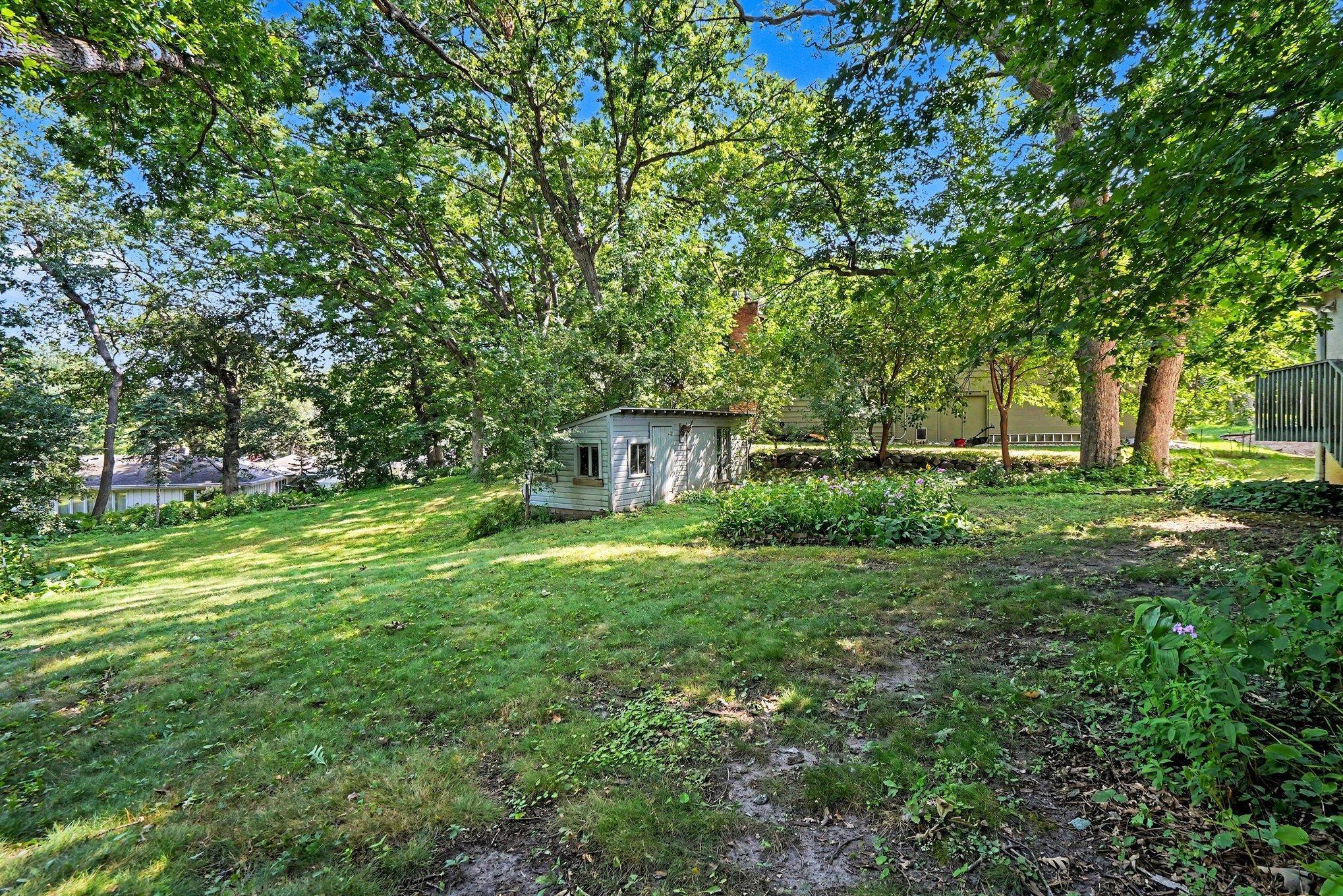 7017 Valley View Road Edina, MN 55439 - Photo 25 of 29 Gallery Image 25
