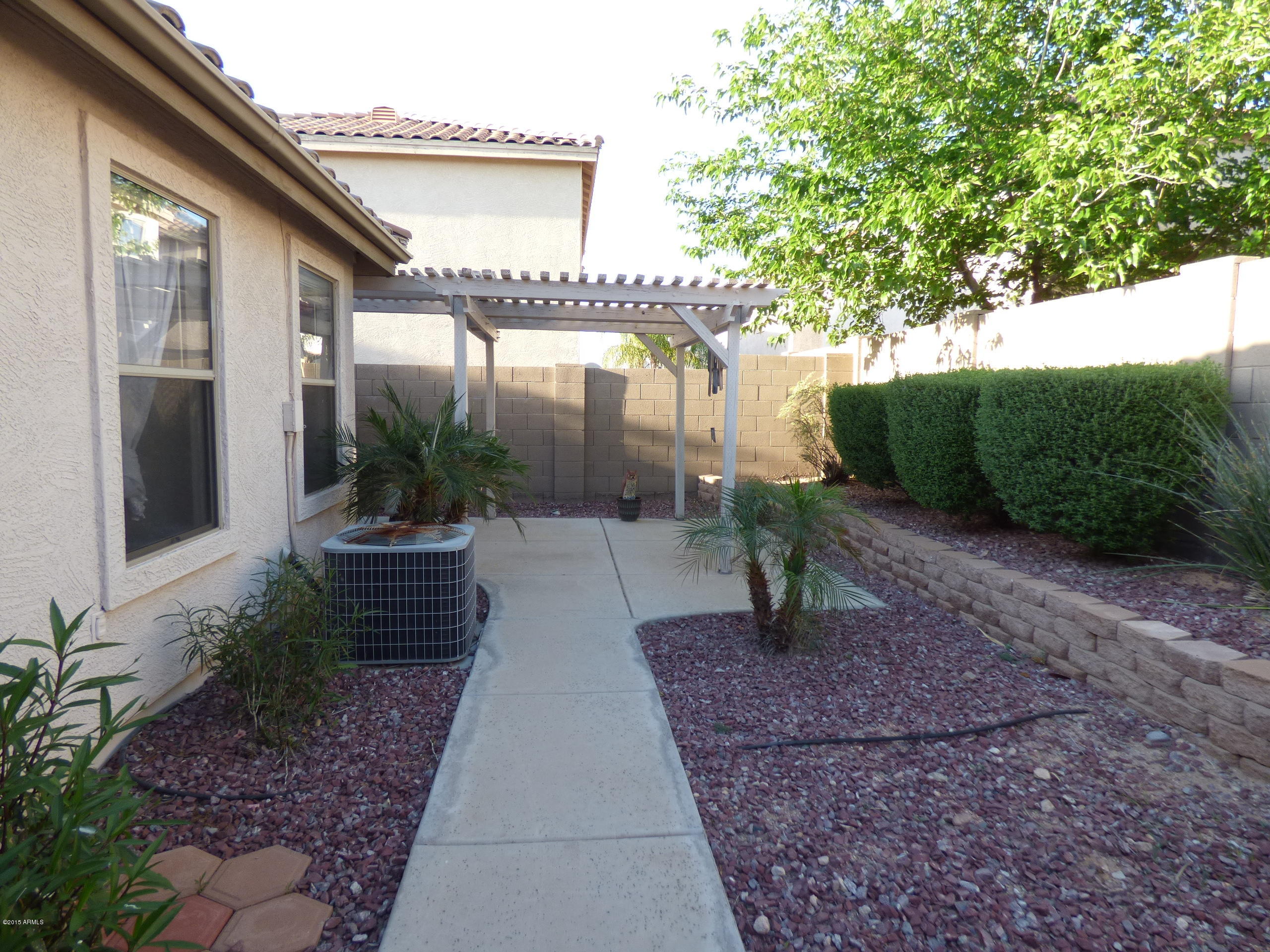3305 South Chaparral Road Apache Junction, AZ 85119 - Photo 15 of 20 back yard