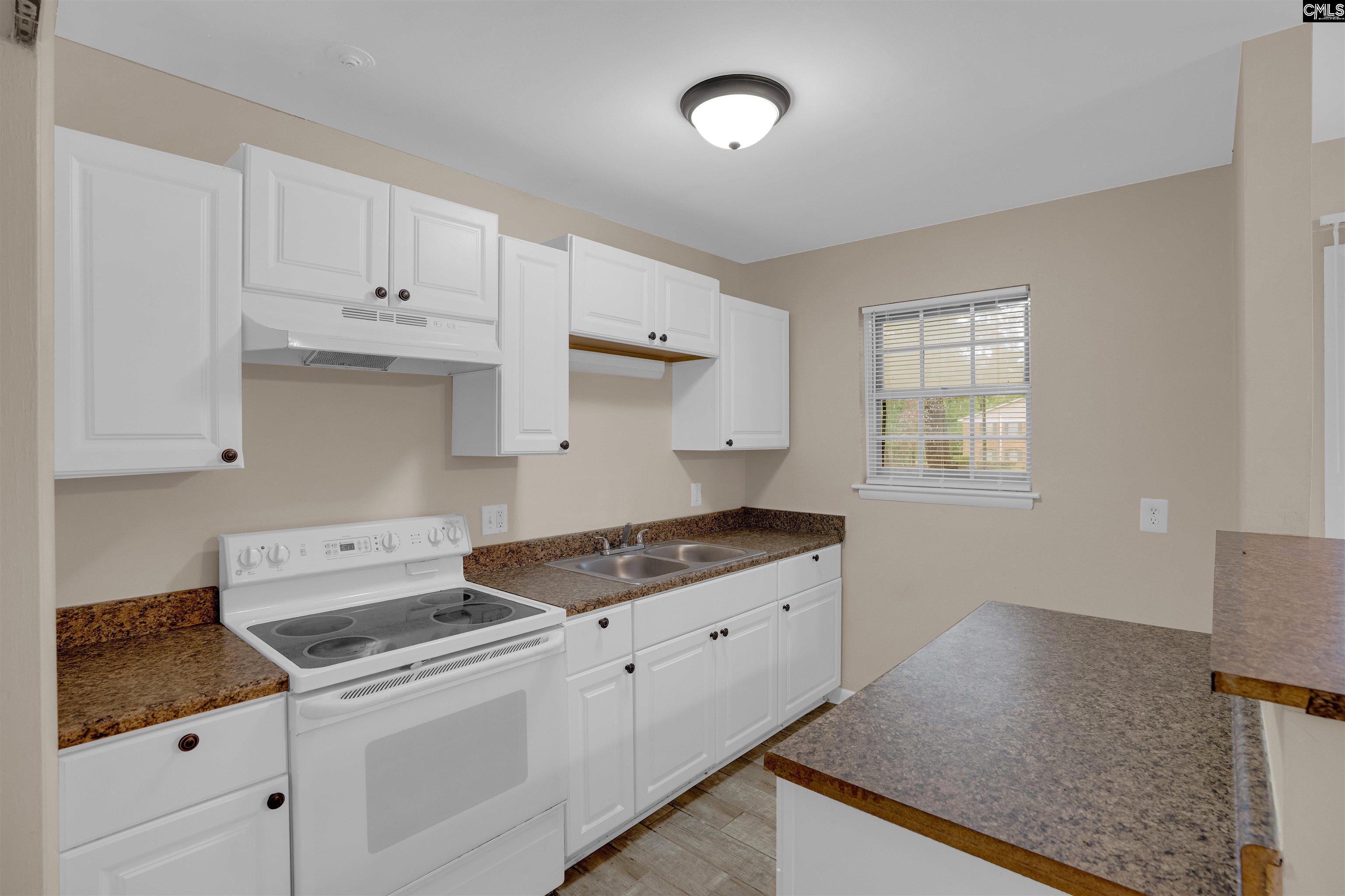 1724 Grays Inn Road Columbia, SC 29210 - Photo 5 of 29