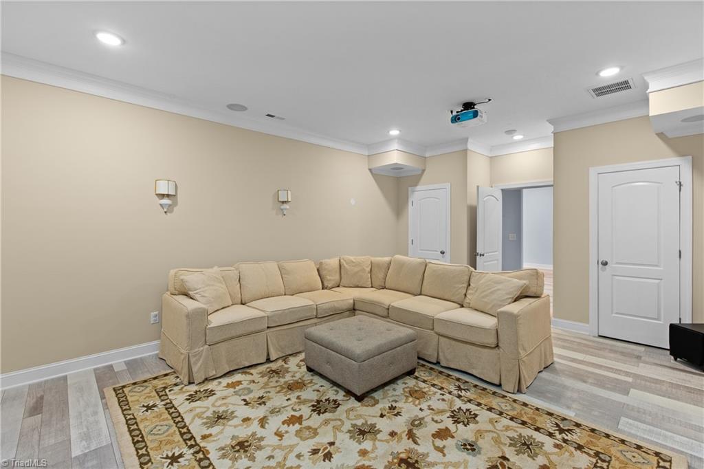 5041 Bennington Way High Point, NC 27262 - Photo 34 of 50