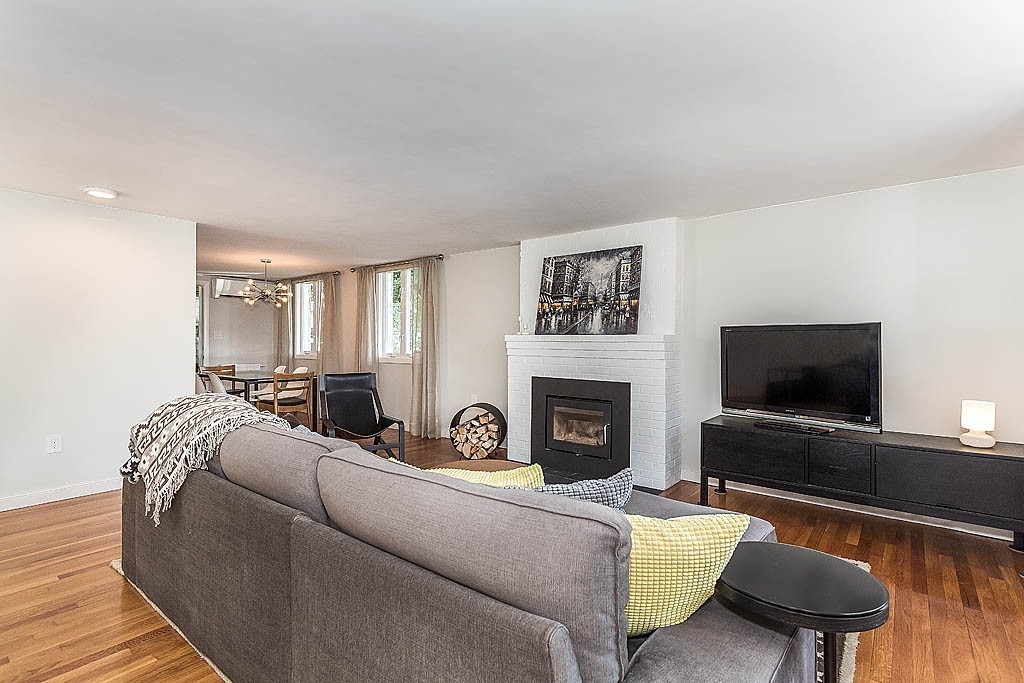 56 Roosevelt Road Medford, MA 02155 - Photo 8 of 30