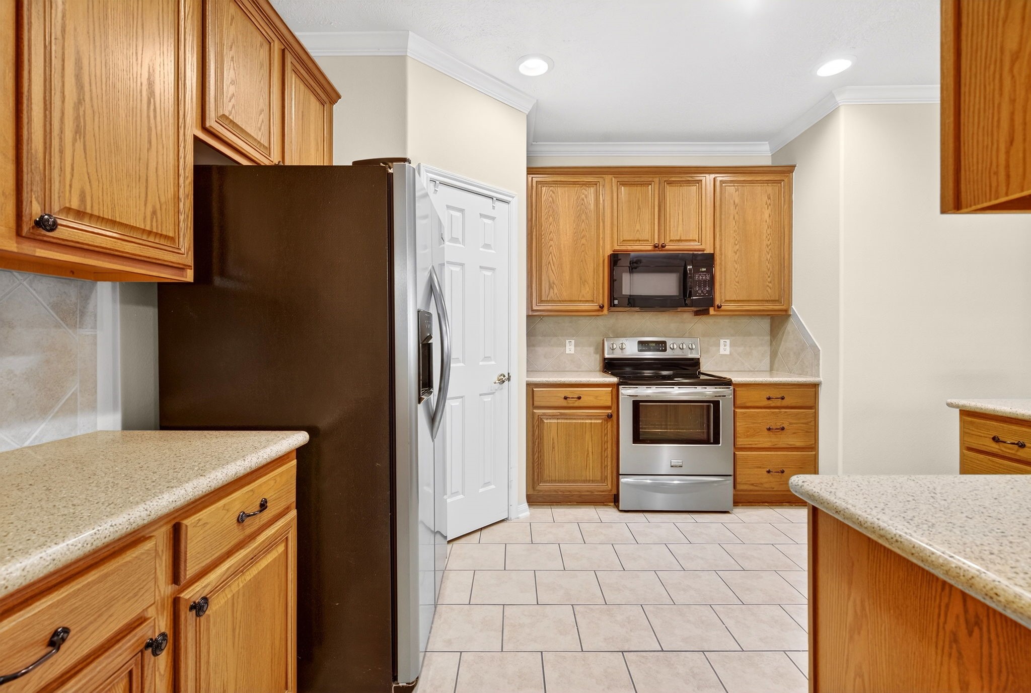 15 Paddington Way Conroe, TX 77384 - Photo 9 of 33