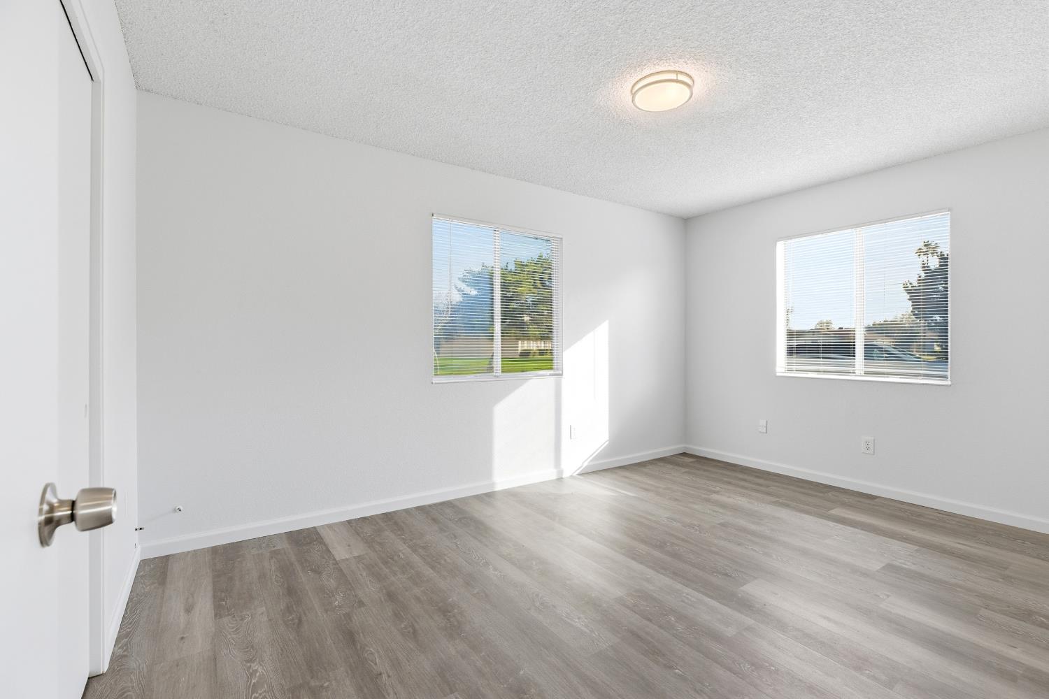 1802 Rockford Avenue Modesto, CA 95355 - Photo 13 of 39