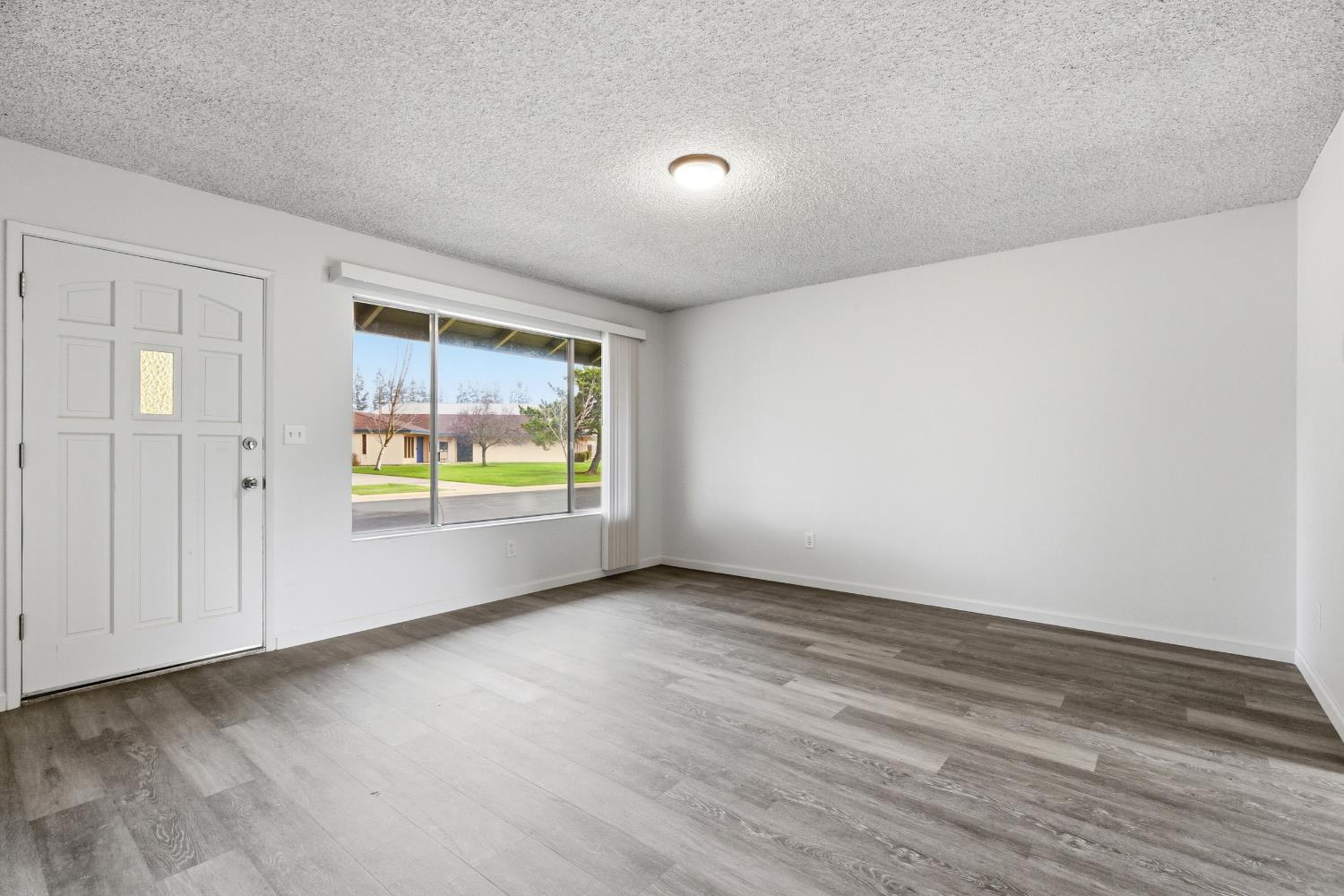 1802 Rockford Avenue Modesto, CA 95355 - Photo 18 of 39