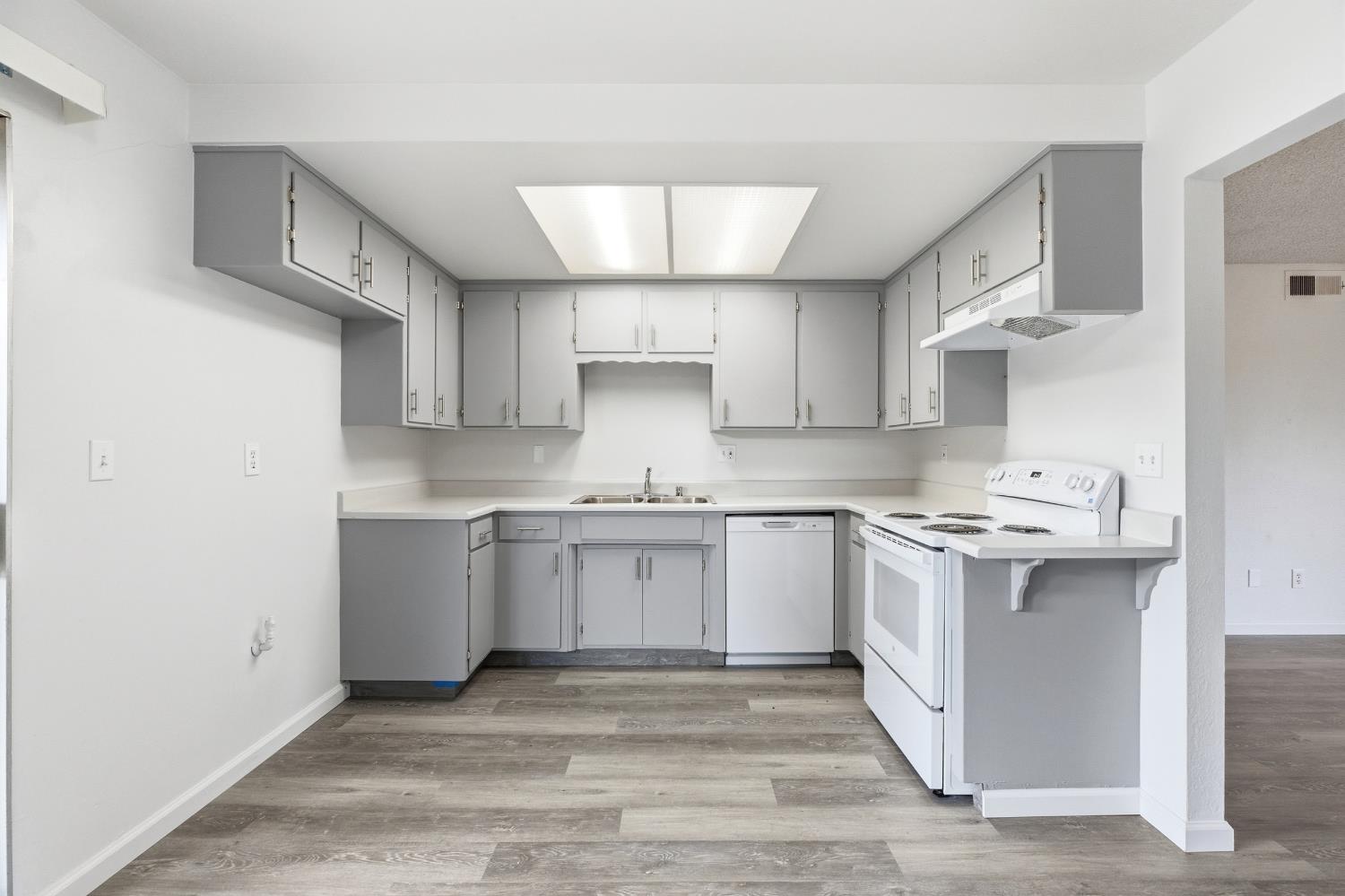 1802 Rockford Avenue Modesto, CA 95355 - Photo 19 of 39