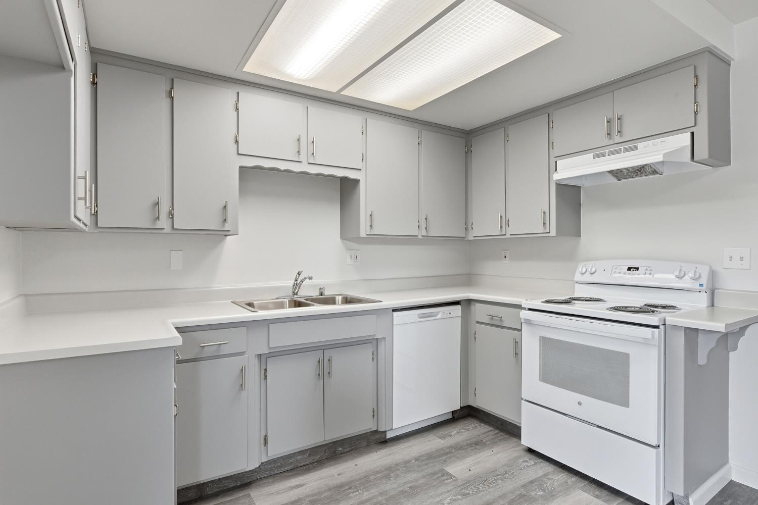 1802 Rockford Avenue Modesto, CA 95355 - Photo 20 of 39