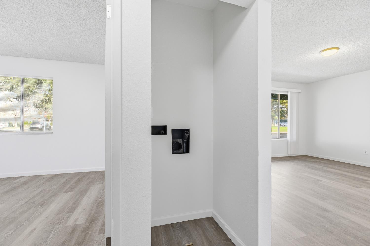 1802 Rockford Avenue Modesto, CA 95355 - Photo 23 of 39