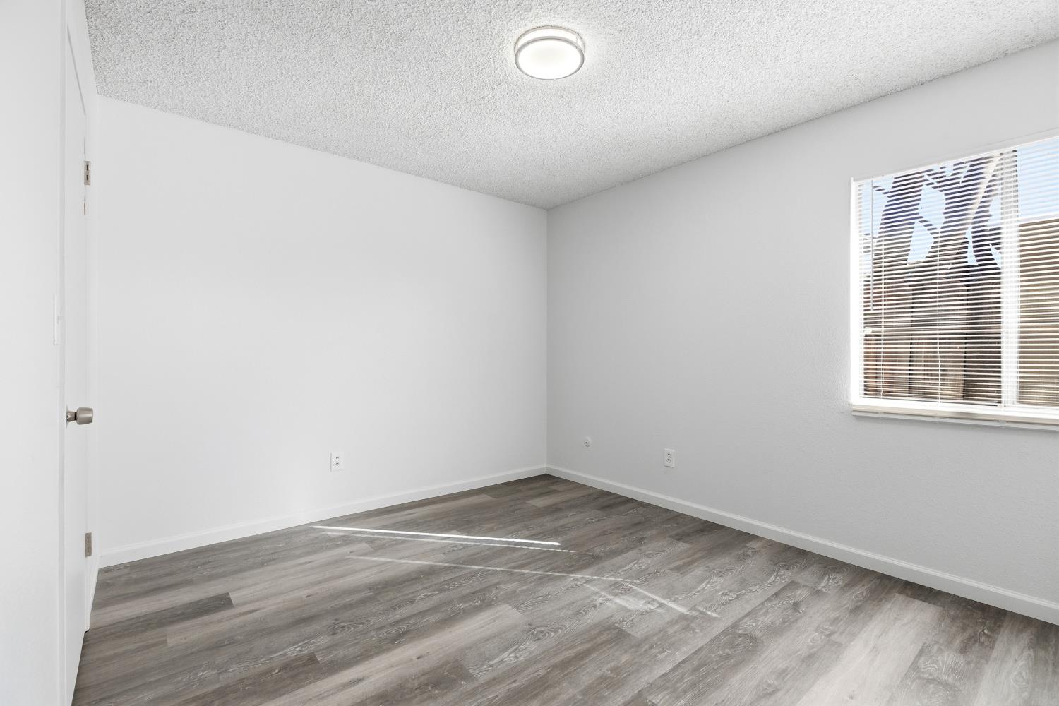 1802 Rockford Avenue Modesto, CA 95355 - Photo 33 of 39