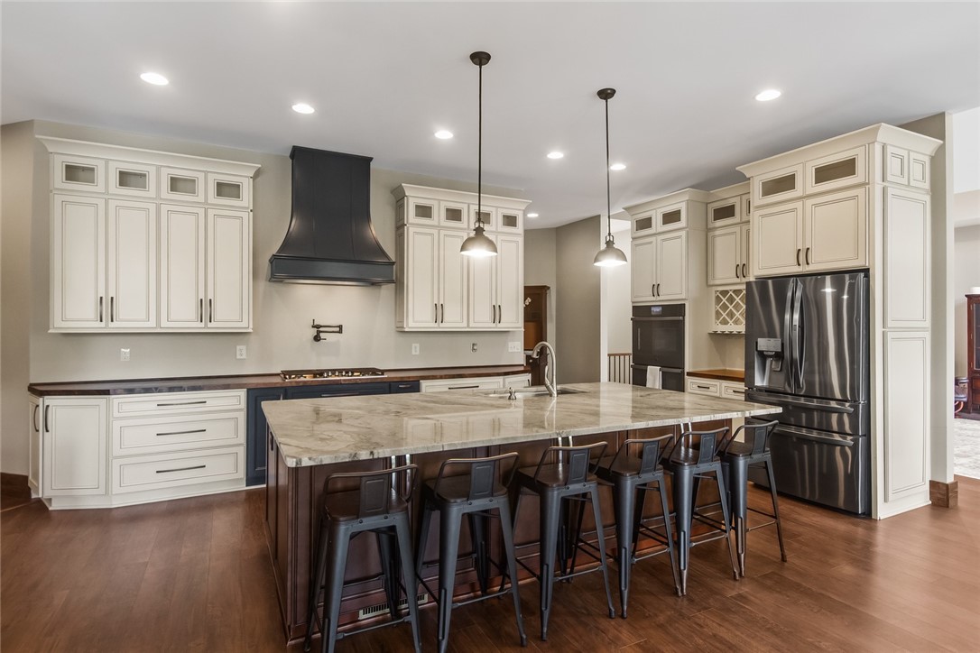 308 Treetops Drive Seneca, SC 29672 - Photo 6 of 50