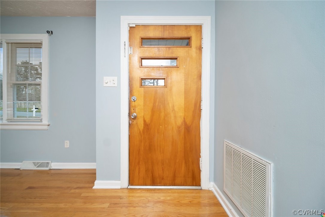 2808 Pennington Road Henrico, VA 23294 - Photo 5 of 32 Gallery Image 5