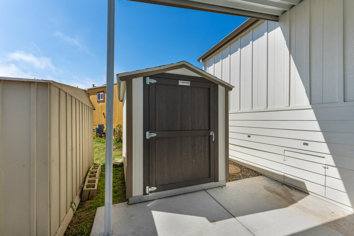 7368 Hollister Avenue, Unit SPC 37 Goleta, CA 93117 - Photo 17 of 19 _ROY0338