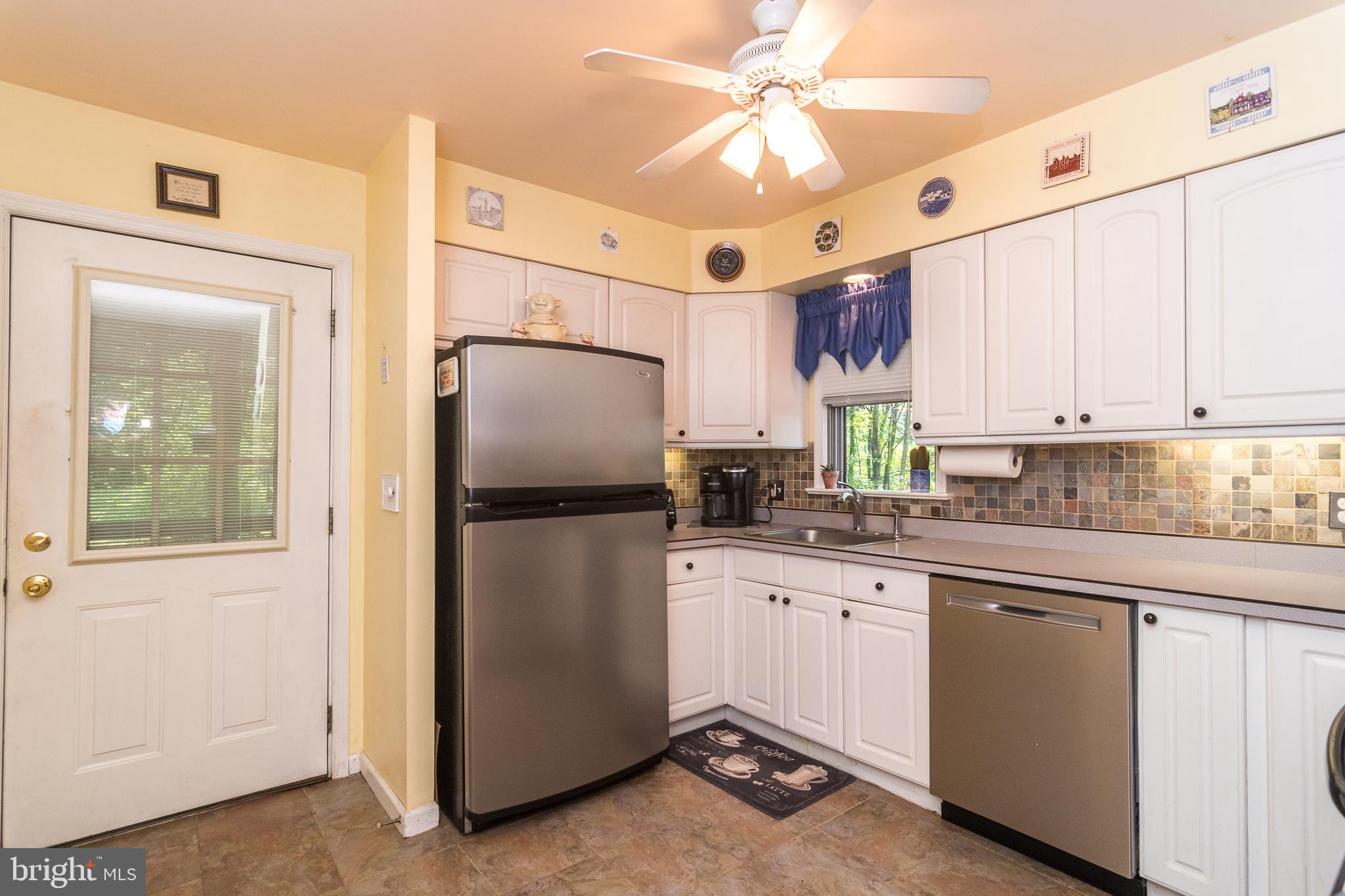 1460 State Road Coopersburg, PA 18036 - Photo 10 of 24 Gallery Image 10
