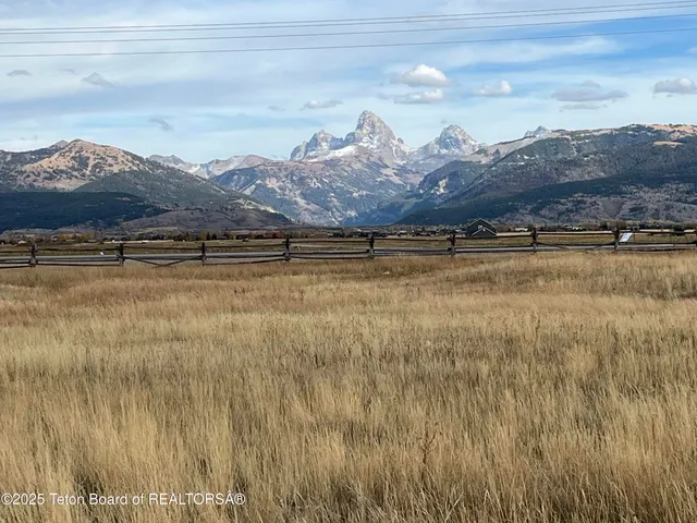 $289,000 | 540 Dry Creek Trail, Driggs, ID 83422