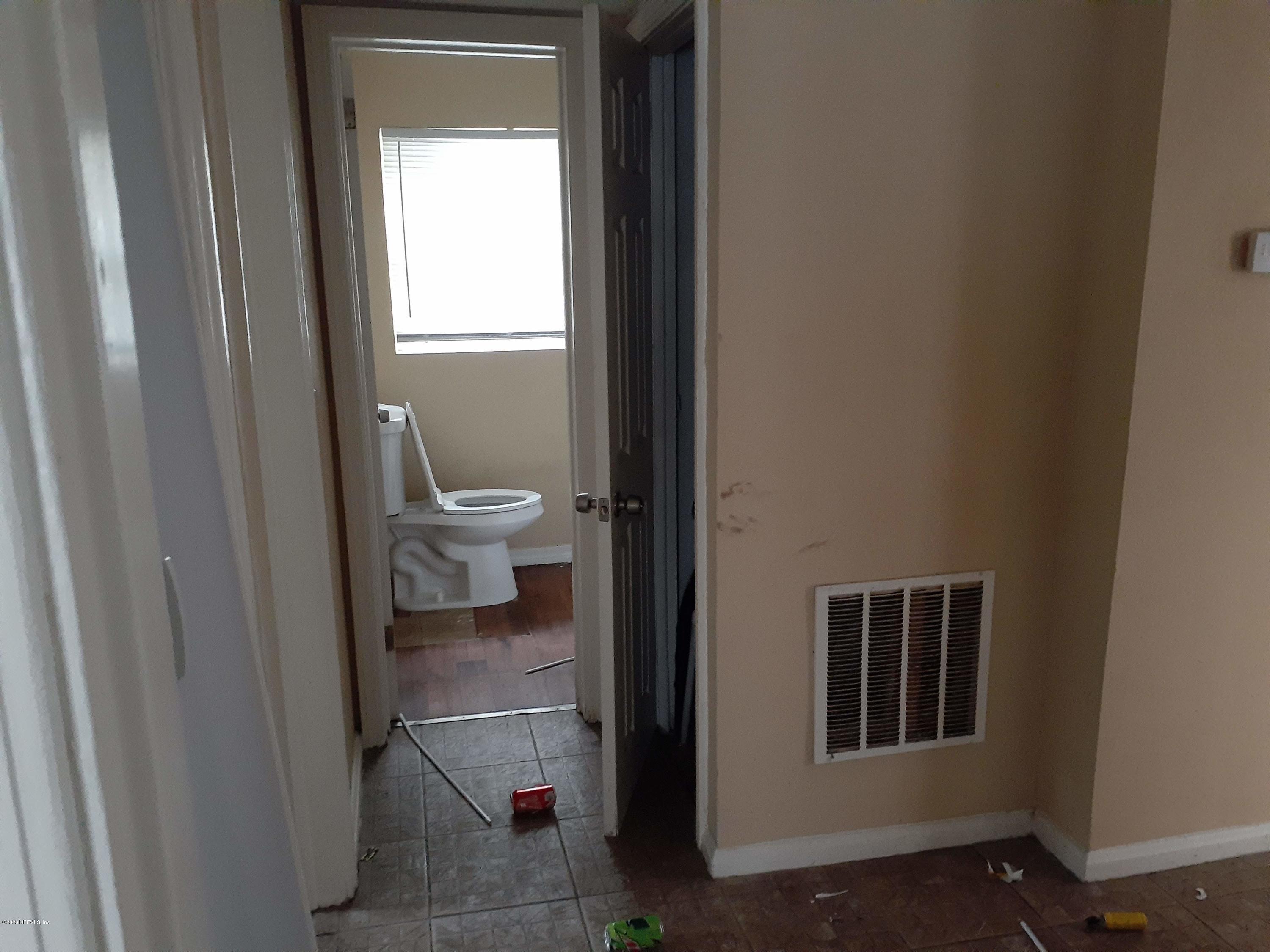 7972 Denham Road West Jacksonville, FL 32208 - Photo 29 of 86 20201031_120120