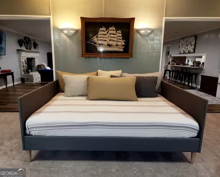 326 Turkey Run Dublin, GA 31021 - Photo 83 of 114 a bedroom with a bed and dresser