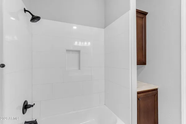 $1,890,000 | 2457 East Amber Lane, Gilbert, AZ 85296