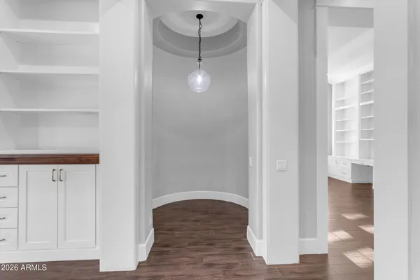 $1,890,000 | 2457 East Amber Lane, Gilbert, AZ 85296