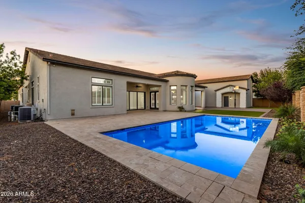 $1,890,000 | 2457 East Amber Lane, Gilbert, AZ 85296