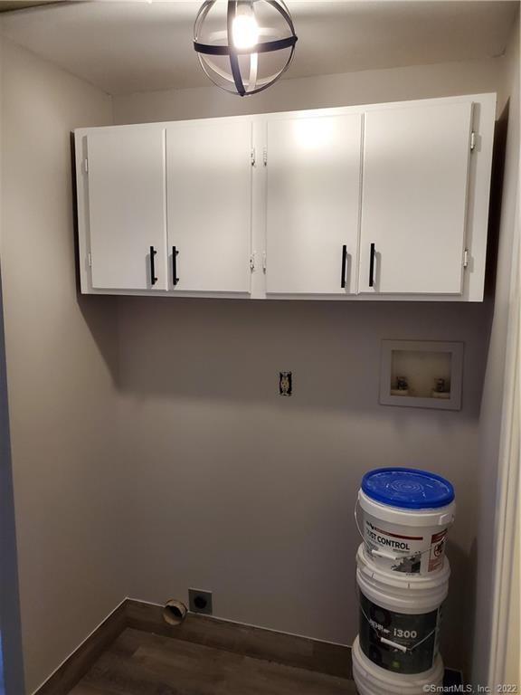 83 Midway Ovl Groton, CT 06340 - Photo 13 of 14