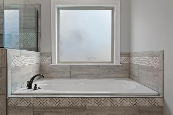 $450,000 | 7992 Frostwood Lane, Ooltewah, TN 37363