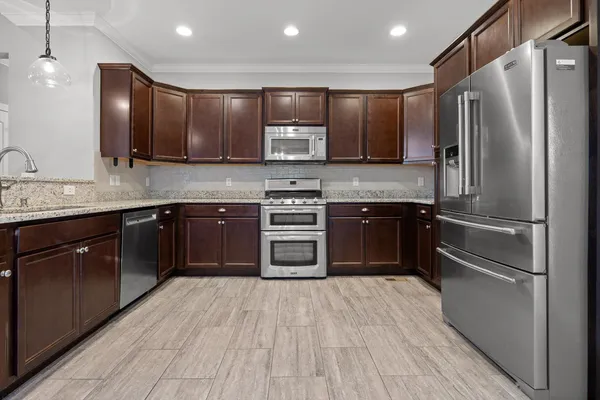 $450,000 | 7992 Frostwood Lane, Ooltewah, TN 37363