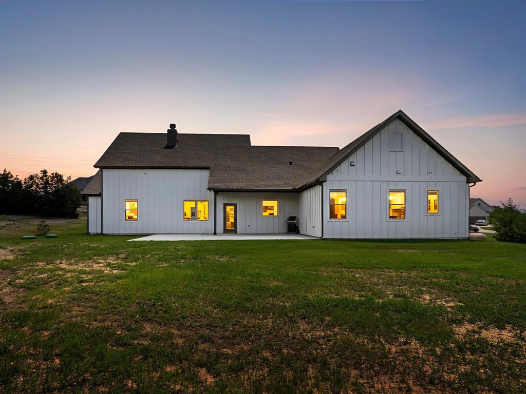 2020 Redemption Drive Weatherford, TX 76088 - Photo 30 of 34