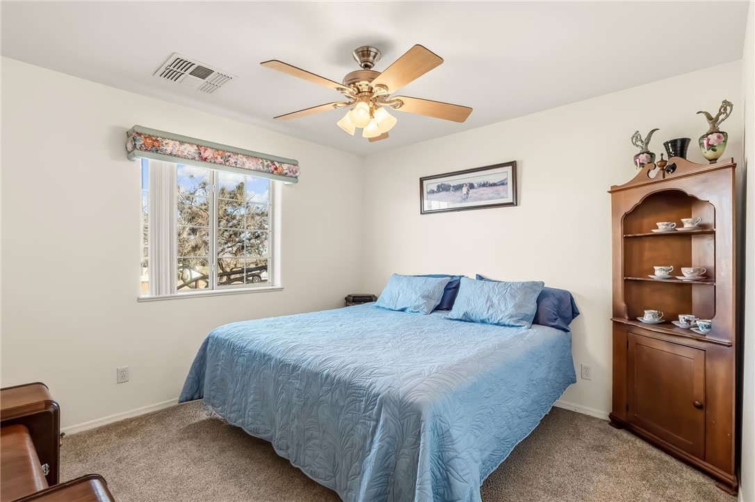 2205 East Cactus Wren Road Kingman, AZ 86409 - Photo 36 of 68 Bedroom