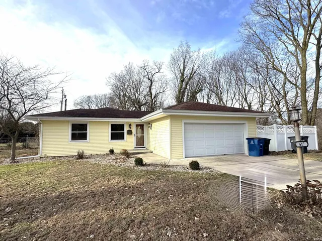 $149,900 | 617 Berkley Drive, Marion, IN 46952