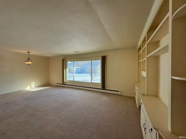 $149,900 | 617 Berkley Drive, Marion, IN 46952