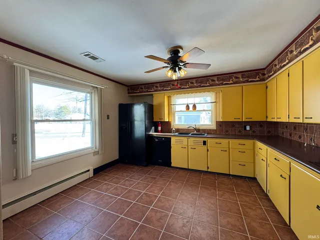 $149,900 | 617 Berkley Drive, Marion, IN 46952