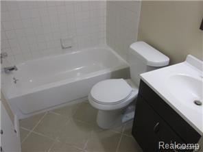 6382 Greer Road West Bloomfield, MI 48324 - Photo 11 of 14 Full Bath with Brand New Vanity and Custom Tile Job